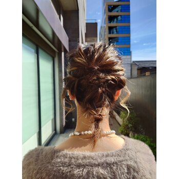 京都 烏丸御池 美容室 ヘアアレンジ 女性スタッフ ヘアセット